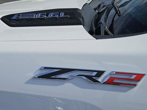 New 2026 Chevrolet Silverado 2500 ZR2 image 8