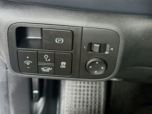 Used 2024 Hyundai Ioniq 6 SE image 17