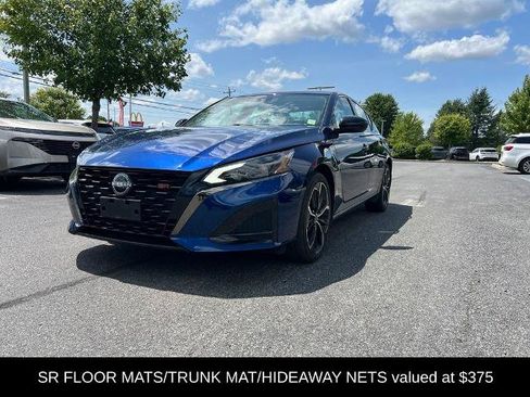 Certified 2024 Nissan Altima 2.5 SR w/ SR Premium Package AWD/4WD image 7