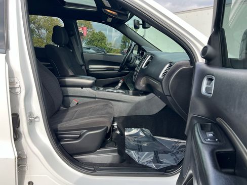 Used 2019 Dodge Durango SXT image 68