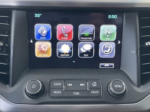 Certified 2017 GMC Acadia SLT image 11