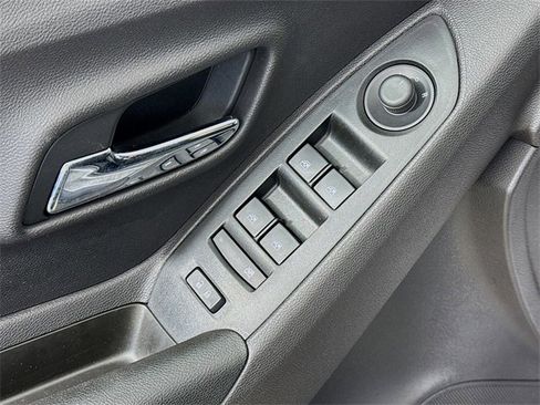 Used 2020 Chevrolet Trax LS w/ Tint and Cruise Package image 19