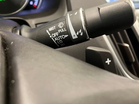 Used 2015 Acura TLX V6 w/ Technology Package FWD image 36