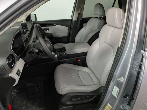 New 2025 Honda Pilot EX-L image 15