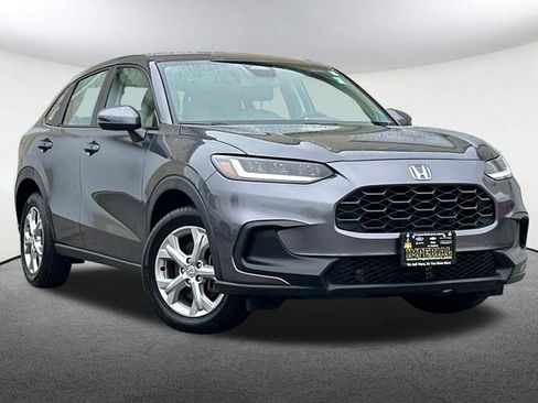 Used 2023 Honda HR-V LX image 2