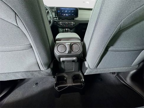 Used 2025 Jeep Wrangler Sport image 27