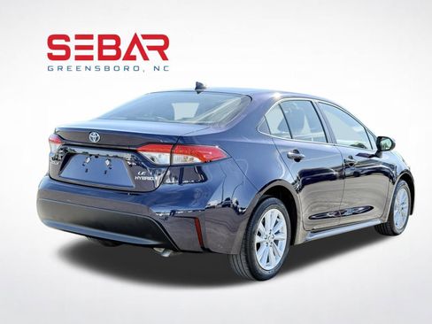 Used 2024 Toyota Corolla LE w/ LE Convenience Package FWD image 9