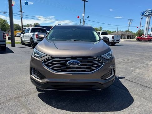 Used 2019 Ford Edge Titanium FWD image 18