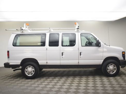 Used 2012 Ford E-350 and Econoline 350 Super Duty RWD image 10