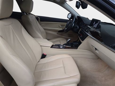 Used 2014 BMW 435i Coupe image 11