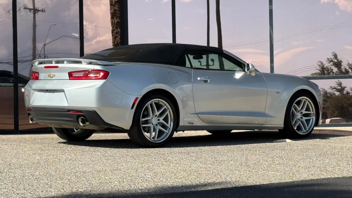 Used 2017 Chevrolet Camaro LT w/ RS Package RWD image 18