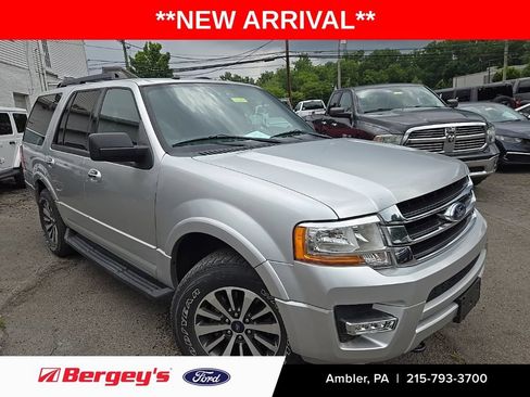 Used 2017 Ford Expedition XLT AWD/4WD image 1
