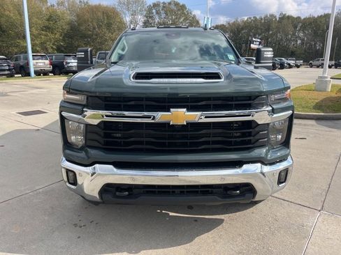 Used 2025 Chevrolet Silverado 2500 LT w/ All Star Edition image 12
