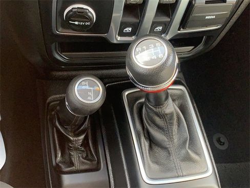 Certified 2019 Jeep Wrangler Sport image 34