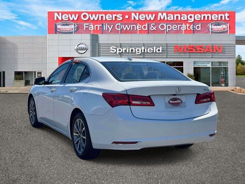 Used 2020 Acura TLX FWD image 4
