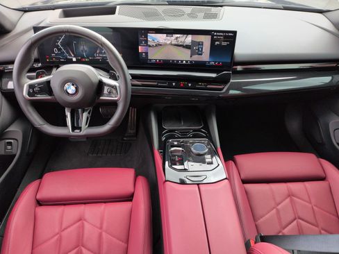 Used 2024 BMW 530i w/ M Sport Package RWD image 29