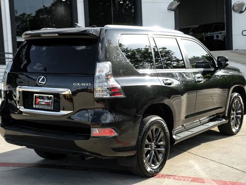 Used 2023 Lexus GX 460 Premium AWD/4WD image 5