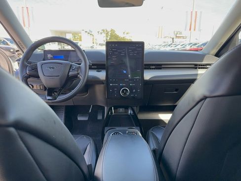 Certified 2023 Ford Mustang Mach-E Select image 26