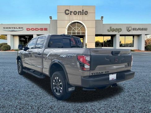 Used 2024 Nissan Titan PRO-4X image 5