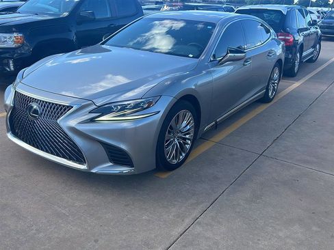 Used 2020 Lexus LS 500 w/ Interior Upgrade Package RWD image 2