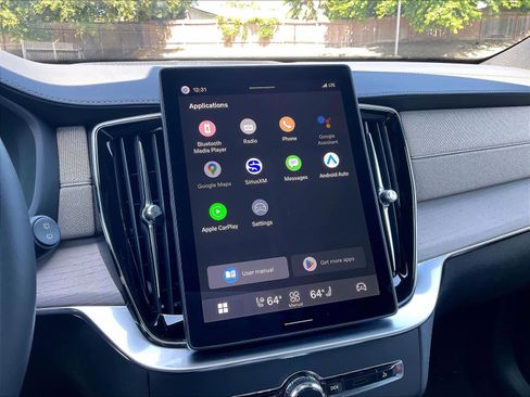 New 2026 Volvo XC90 B6 Plus w/ Protection Package Premier image 21