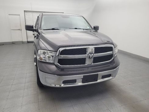 Used 2019 RAM 1500 Classic SLT AWD/4WD image 14