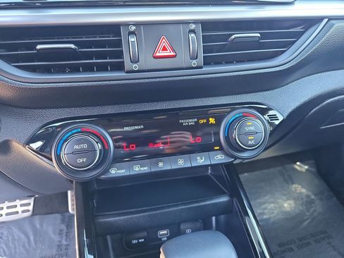 Used 2024 Kia Forte GT-Line image 20