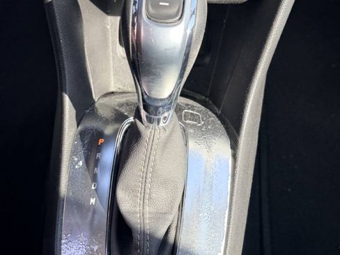 Used 2015 Buick Encore Convenience FWD image 22
