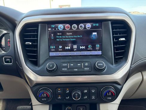 Used 2019 GMC Acadia Denali AWD/4WD image 40
