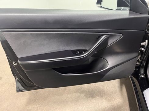 Used 2018 Tesla Model 3 Long Range image 20