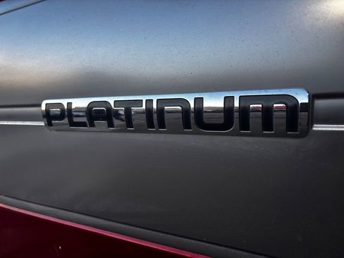 Used 2014 Ford F150 Platinum image 12