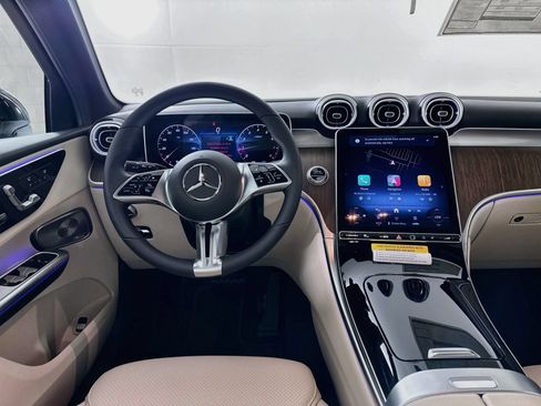 New 2026 Mercedes-Benz GLC 300 4MATIC image 25