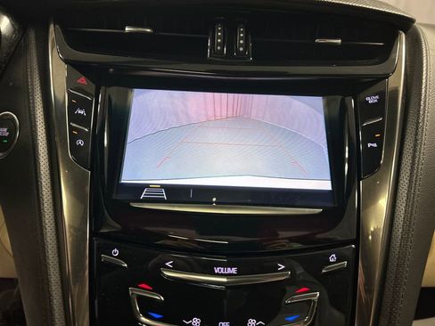 Used 2018 Cadillac CTS Luxury image 16