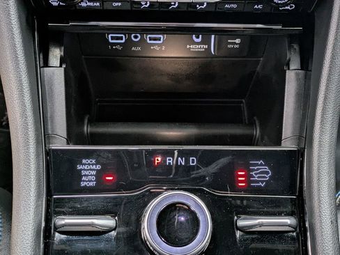 Used 2023 Jeep Grand Cherokee Trailhawk image 15