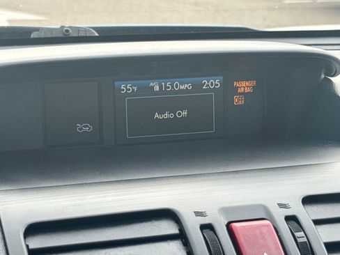 Used 2015 Subaru Forester 2.5i Limited image 23