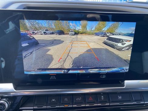 Used 2025 GMC Sierra 1500 SLT image 20