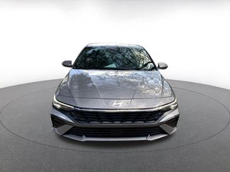 Used 2025 Hyundai Elantra Limited video 2