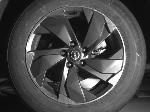 Used 2025 Nissan Rogue SV image 14