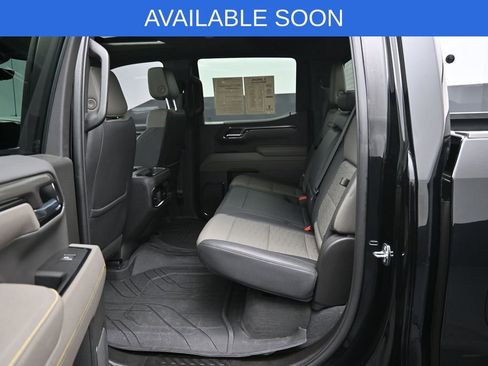 Used 2023 Chevrolet Silverado 1500 ZR2 w/ Technology Package AWD/4WD image 30