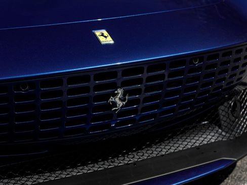 Used 2023 Ferrari Roma RWD image 40