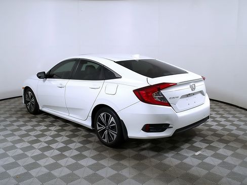 Used 2017 Honda Civic EX-L image 9