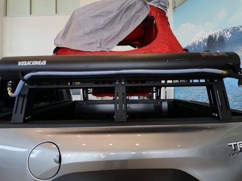 New 2025 Toyota Tacoma TRD Off-Road image 25