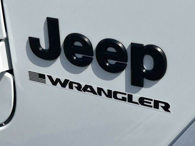 New 2027 Jeep Wrangler Unlimited Sahara AWD/4WD image 11