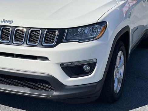 Used 2019 Jeep Compass Latitude w/ Popular Equipment Group image 10