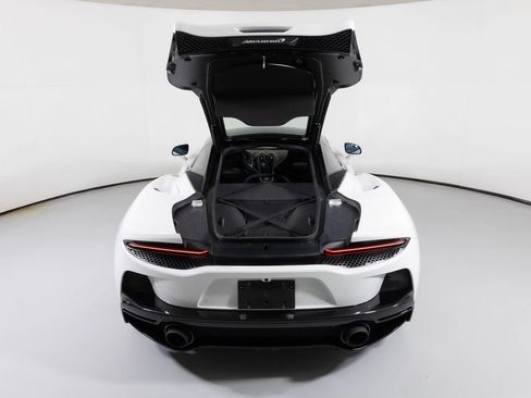 Used 2022 McLaren GT image 14