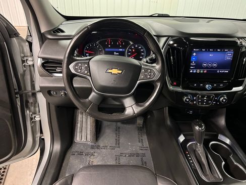 Certified 2020 Chevrolet Traverse LT w/ LT Premium Package image 18