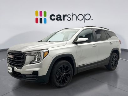 Used 2022 GMC Terrain SLE w/ Driver Convenience Package