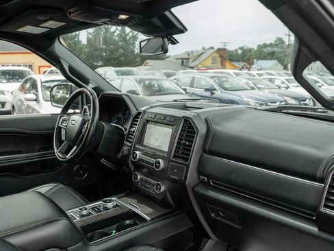 Used 2019 Ford Expedition Max Limited w/ Special Edition Package AWD/4WD image 16