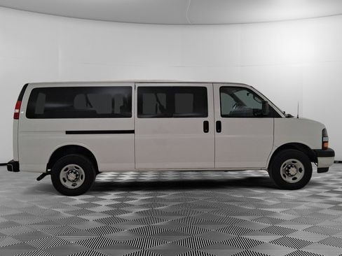 Used 2024 Chevrolet Express 3500 LT w/ LT Preferred Equipment Group image 2