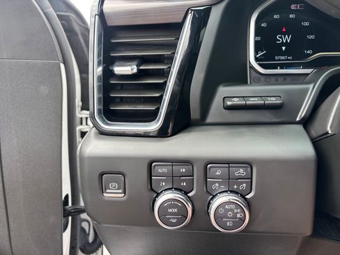 Used 2024 GMC Sierra 1500 Denali Ultimate image 21